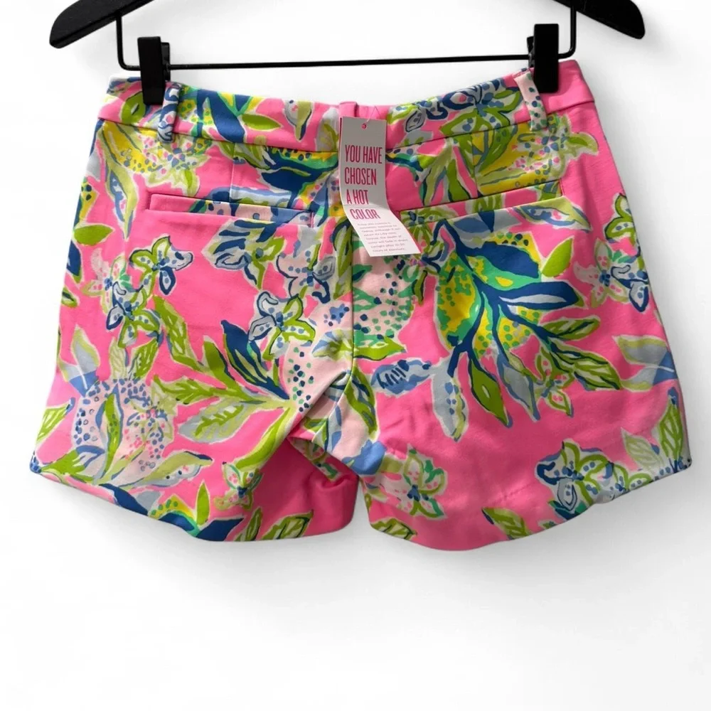 Lilly Pulitzer Pink Green blue jungle print Callahan Knit Short - Picture 4 of 4